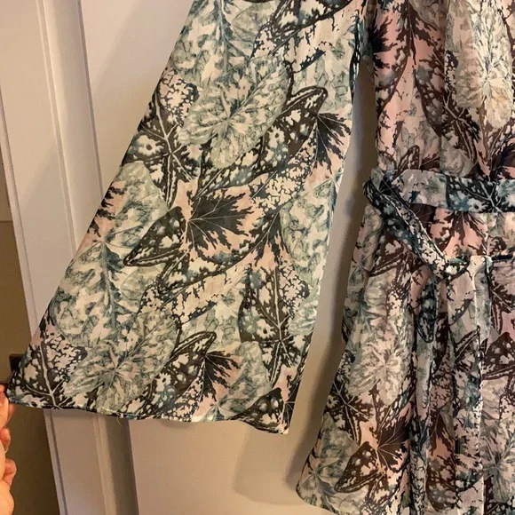 Bebe open back romper - Picture 3 of 6